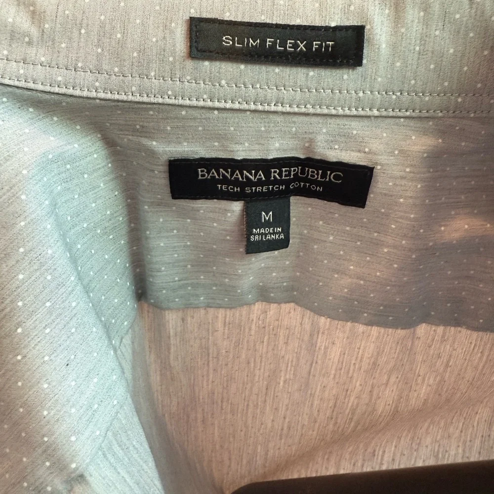 Men's Banana Republic flex fit Button-Down Shirt